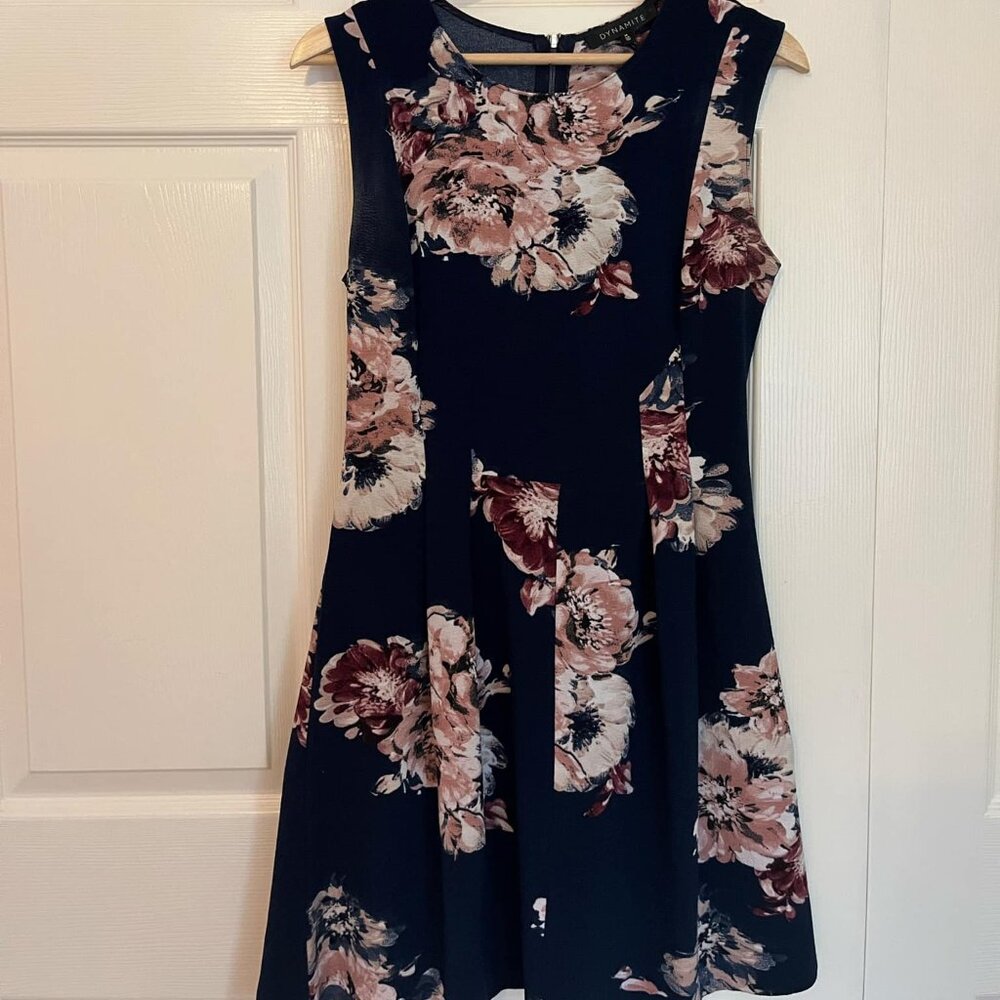 Floral Knee-length Dress